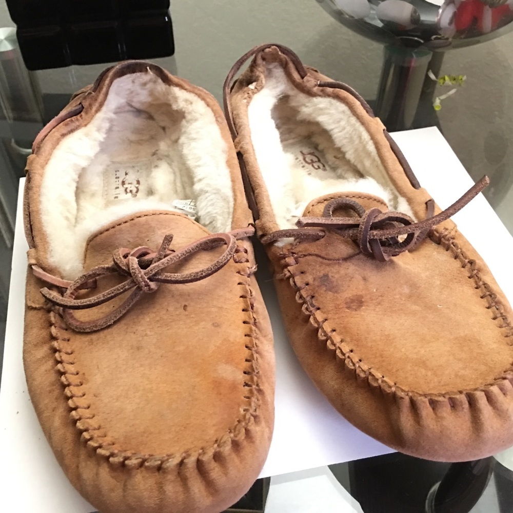 Women’s Ugg slippers